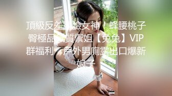 风韵犹存半老徐娘,40多岁阿姨居家啪啪,贵在真实,充满成熟女人味,很败火