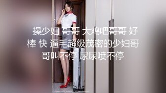 【新片速遞】商场女厕近距离偷窥 眼镜美女有点发黑的小鲍