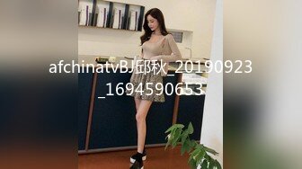 美女都喜欢吃大鸡巴2