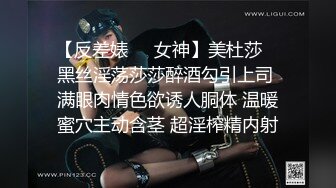 老婆今天性欲不强，玩会逼。一会自己打飞机。