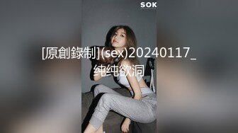 【近日下海颜值女神】极度风骚，刚走大姨妈腰爽一下，蓝色假屌猛插骚穴，太舒服白浆流出，翘起屁股后入一脸享受