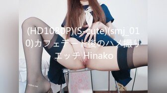 【新片速遞】  ✨【母子乱伦】18岁儿子操骚妈，儿子鸡巴小，骚妈说慢慢来别紧张