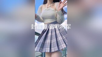 推荐【爱吃草莓】颜值嫩妹，5小时全裸掰逼揉逼，道具插穴,全程露脸乖巧听话脱光光，榜一全程指导 (5)