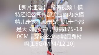   熟女妈妈 我坐在上面干一炮好不好 啊啊 舒服爽宝贝 妈妈看到儿子的大鸡吧笑的多开心